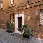 Orbitelli Boutique House